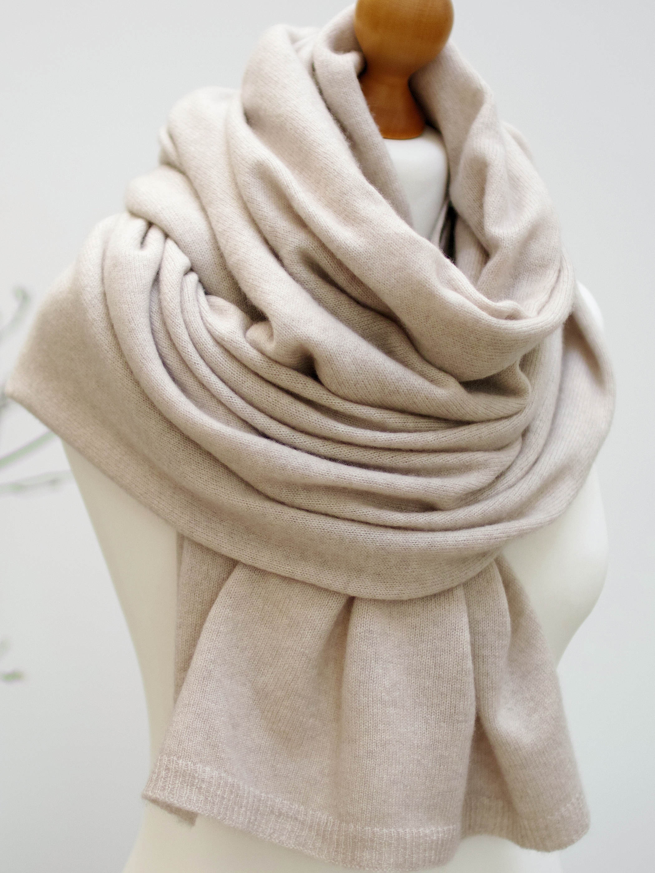 Duży szal wełniano kaszmirowy, damski szal premium - Zojanka zdjęcie 1