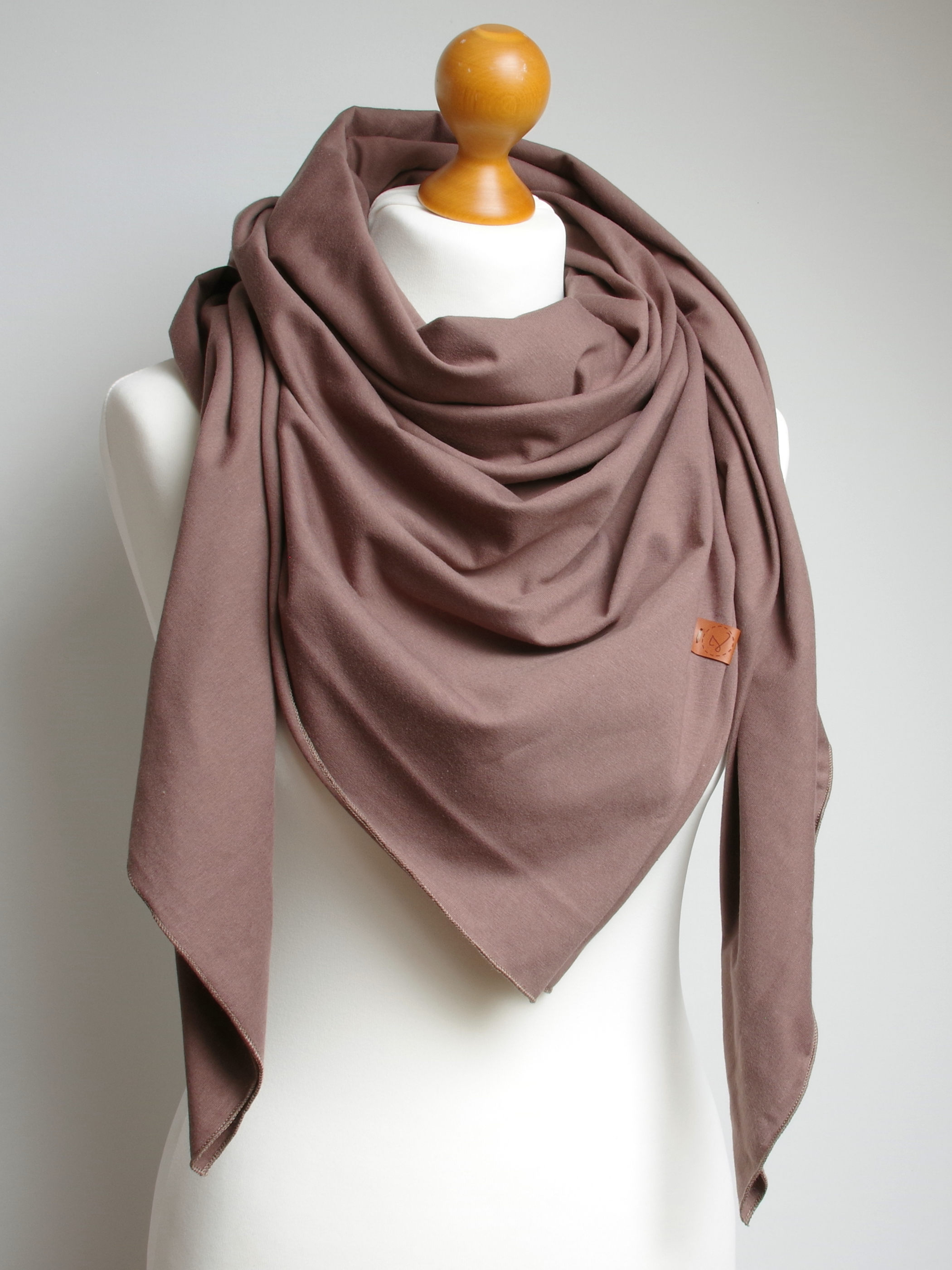 Chusta bawełniana damska beżowa - Pracownia Rękodzieła Zolla zdjęcie 2