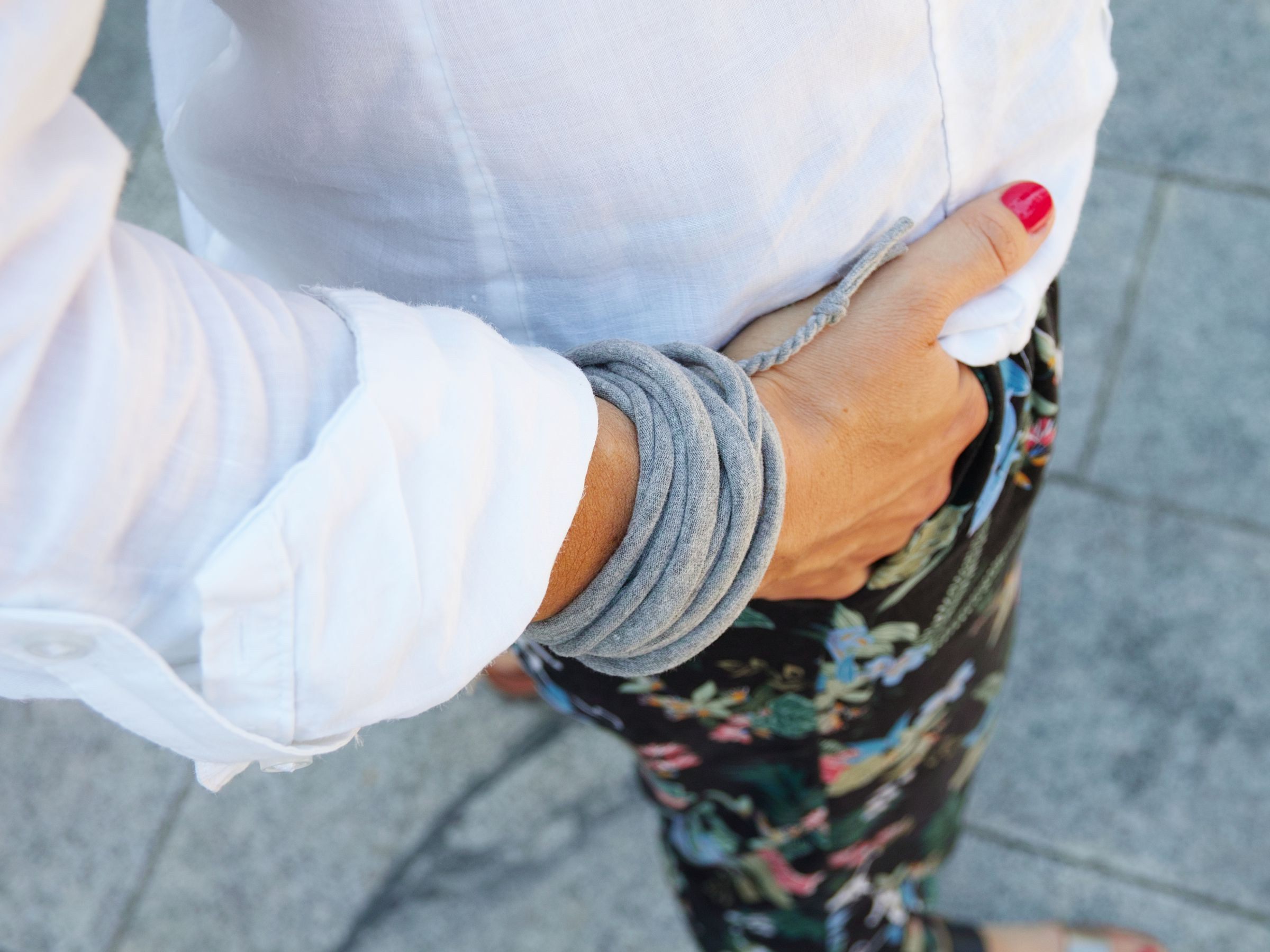 Bawełniana bransoletka damska na lato  - Pracownia Rękodzieła Zolla zdjęcie 3