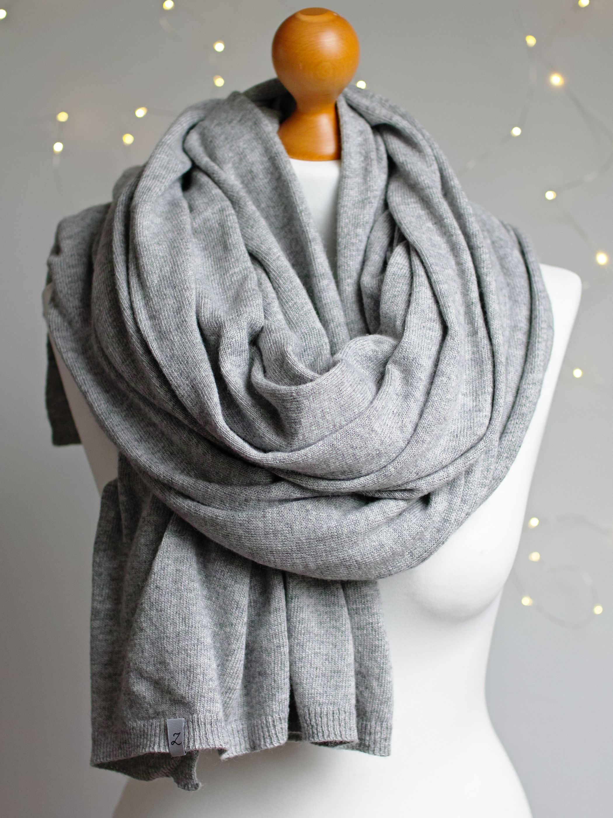 Wełniany Duży szal damski XL - jasno szary melanż  - Zojanka zdjęcie 1