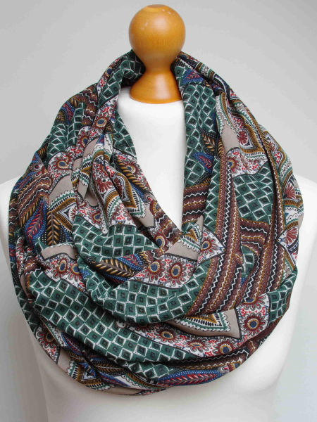 Delikatny KOMIN w KWIATY TUBA szyfon