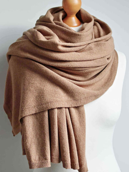 Szal duży XL wełniany zimowy - karmelowy