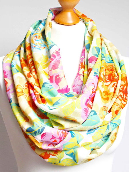 Delikatny KOMIN w KWIATY TUBA