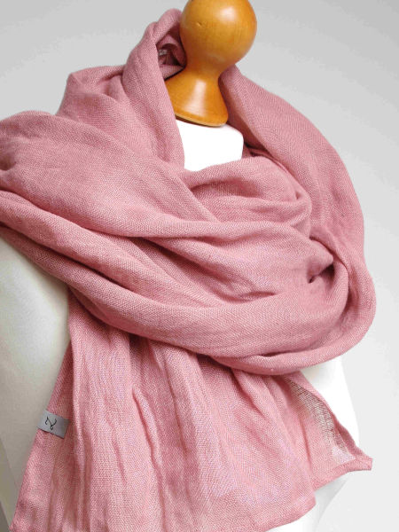 Lniany szal damski - różowy glow
