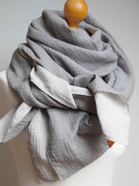 Chusta muślinowa damska szary melanż   - kwadratowa