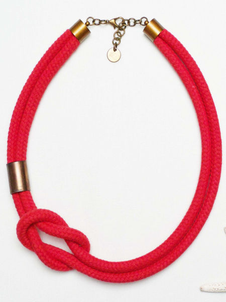 Naszyjnik damski z liny bawełnianej - czerwony