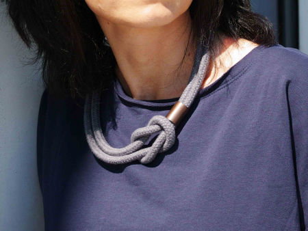 Naszyjnik damski z liny bawełnianej - szary